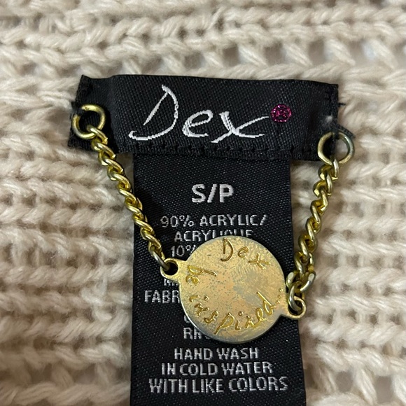 Dex women’s sz small cowl neck beige sweater - Picture 5 of 5